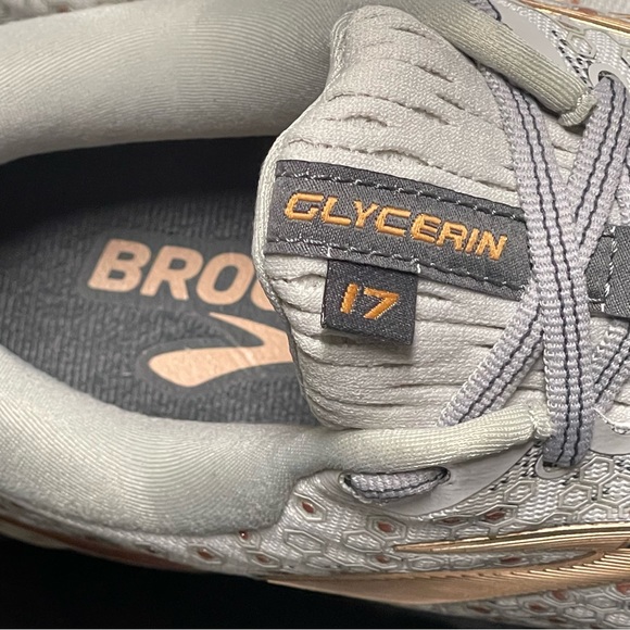 Brooks Glycerin 17 11202831B185 Women’s White Running Shoes Size 10.5B - Picture 6 of 16